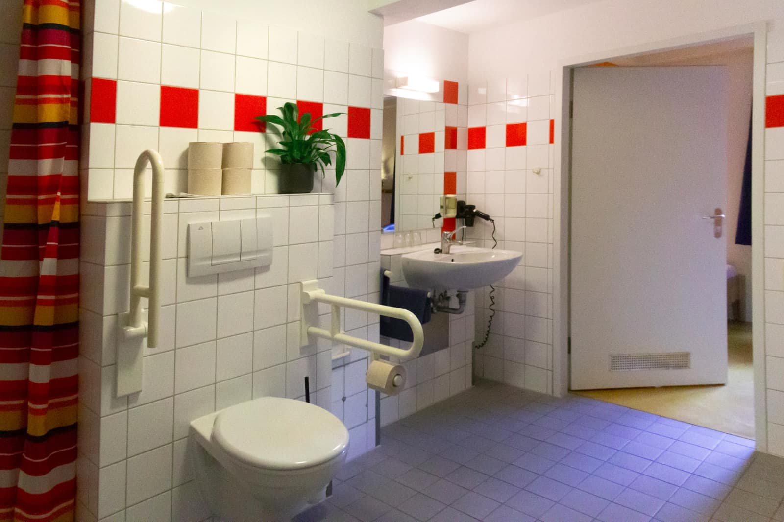 Fünfbettzimmer – Bild 6